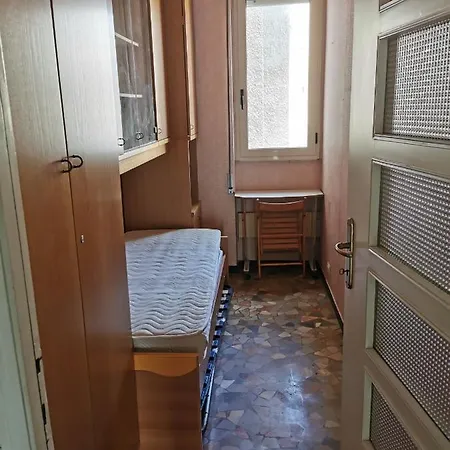 Appartamento In Pieno Centro קליארי