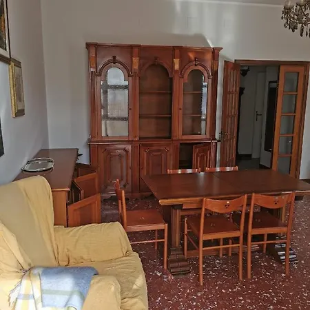 דירה Appartamento In Pieno Centro